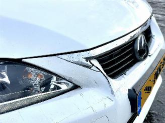 Lexus Ct 200h Hybrid 123pk aut Luxury Line - nap - nav - leer - camera - memory - xenon - pdc v+a - keyless picture 6