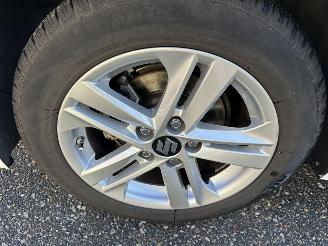 Suzuki Swace 1.8 Hybrid 148pk aut Style - front + line + side + park assist - camera - keyless - stoelverw - stuurverw - parelmoer picture 68