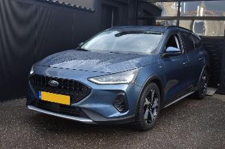 Coche accidentado Ford Focus 1.0 Ecoboost Active Hybrid ST Line 155Pk *Navi/Clima/Camera/Stoelverwarming 2022/4