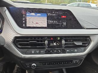 BMW 1-serie 118i 103KW AUTOMAAT  / NAVI / CAMERA picture 20