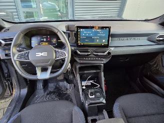 Dacia Duster 1.6 HYBRIDE / AUTOMAAT picture 18