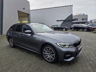 BMW 2500...3.3 330e HYBR /M-SPORT / HARM KARDON / HEAD UPP picture 14