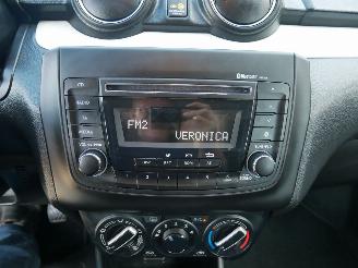 Suzuki Swift  picture 15