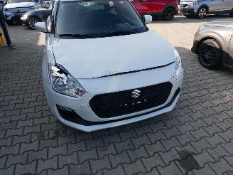 Suzuki Swift  picture 5