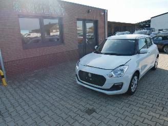 krockskadad bil auto Suzuki Swift  2019/4