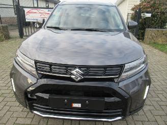 Auto incidentate Suzuki Vitara 1.4 Aut Hybrid Climat Navi Camera StoelVerwarming..... 2025/10