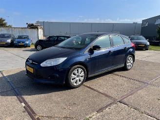 schade Ford Focus 1.0 Eco Boost Trend