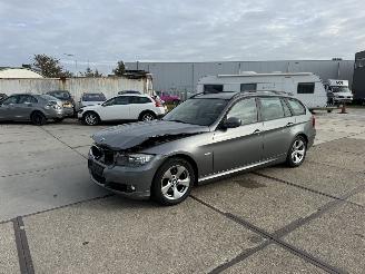Schadeauto BMW 3-serie 316i Touring Business Line 2010/5