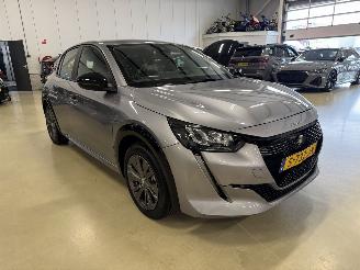 škoda osobní automobily Peugeot 208 EV 50kWh Clima Navi 2023/2