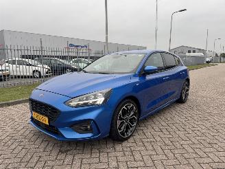 Damaged car Ford Focus 1.0 Ecoboost ST Line 2020/7