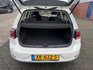 Volkswagen e-Golf Clima - Navi  37525 KM !!!! picture 20