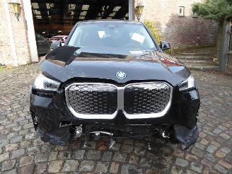 BMW iX1 20 eDrive picture 2