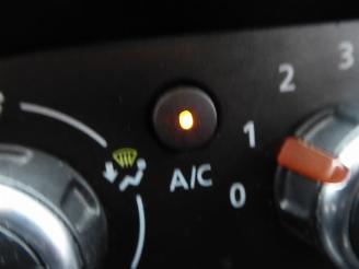 Renault Trafic Grand Confort picture 19