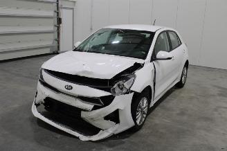 Voiture accidenté Kia Rio  2021/7