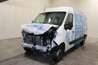 Unfallwagen Renault Master  2024/2