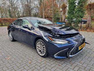 Avarii autoturisme Lexus ES 300h President Line Aut. Schuifdak VOLL 2023/12