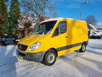 Vaurioauto  passenger cars Mercedes Sprinter 310 CDI 2011/6