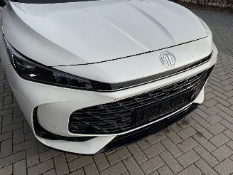 MG EHS NEW MODEL! 1.5 PHEV 272PK Aut. Luxury picture 37