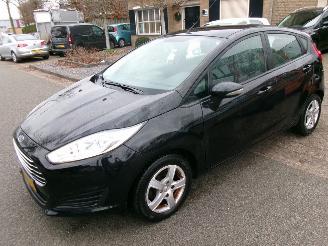 Unfallwagen Ford Fiesta 1.5 TDCI STYLE 2015/9