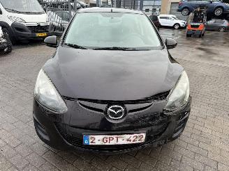 Mazda 2 ACTIVE picture 2