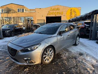 Unfallwagen Mazda 3 2.0 SKYACTIV 2014/9