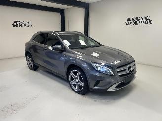 Schadeauto Mercedes GLA PACK AMG 2015/7