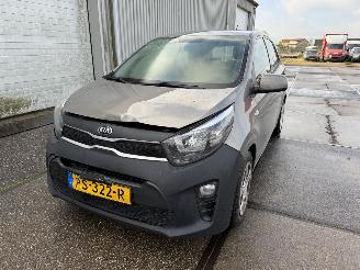 Schadeauto Kia Picanto 1.0 CVVT EconomyPlusLine 2017/9