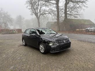 Avarii autoturisme Volkswagen Golf 8 TSI EDITION NAVI CLIMA CAMERA LED VIRT DASH B.J 05-2022 2022/5