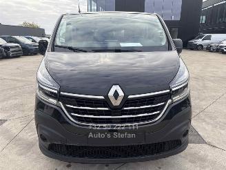 Renault Trafic LIFE picture 2
