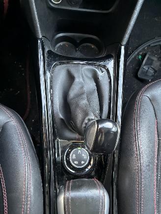 Peugeot 2008 PEUGEOT 2008 1.6D GT 2018 picture 15