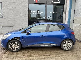 Unfallwagen Renault Clio RENAULT CLIO 1.5D 2017 2017/3
