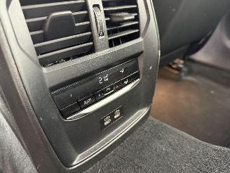 BMW 3-serie 330e M PAKKET X-Drive picture 23