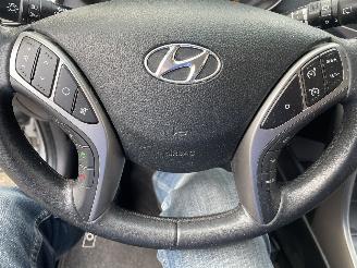 Hyundai I-30 1.6 99kw picture 14