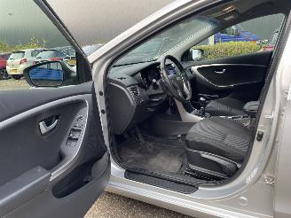 Hyundai I-30 1.6 99kw picture 8