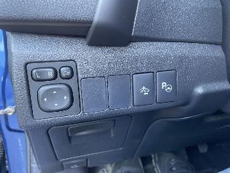 Toyota Auris 1.8 hybrid picture 14