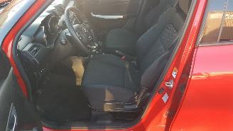 Suzuki Swift  picture 11