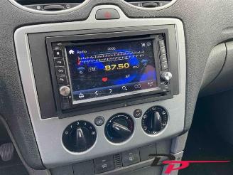 Ford Focus Focus 2, Sedan, 2005 / 2012 1.6 16V picture 14