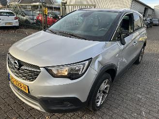 Unfallwagen Opel Crossland X  1.2 T Innovation  Automaat 2019/7