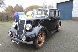 Auto incidentate Standard Light Twelve oldtimer met NL kenteken unieke auto 1936/2