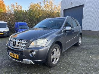 damaged passenger cars Mercedes ML 350 CDI 4MATIC GEEL KENTEKEN 2010/1