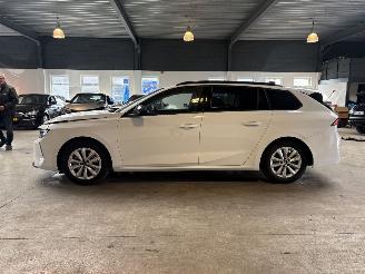 Opel Astra Sports Tourer 1.2 Turbo BTW! NAP! picture 2