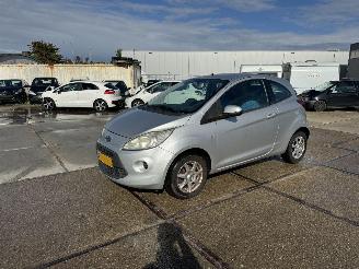 skadebil auto Ford Ka 1.2 TREND 2009/2