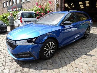 Unfallwagen Skoda Octavia Combi Style 2022/1