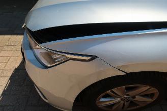 Volkswagen Golf Variant 1.0 eTSI Life picture 23