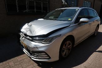 Avarii autoturisme Volkswagen Golf Variant 1.0 eTSI Life 2021/9