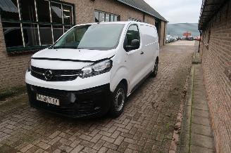 krockskadad bil bedrijf Opel Vivaro 1.5 CDTI L2H1 Edition 2022/6