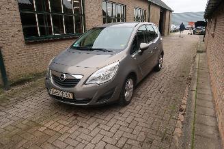 skadebil auto Opel Meriva 1.4 Selection 2010/10