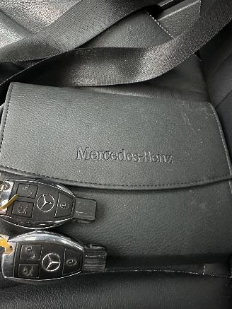 Mercedes C-klasse Estate 350 e picture 21