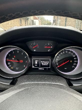 Opel Astra SPORTS TOURER picture 12