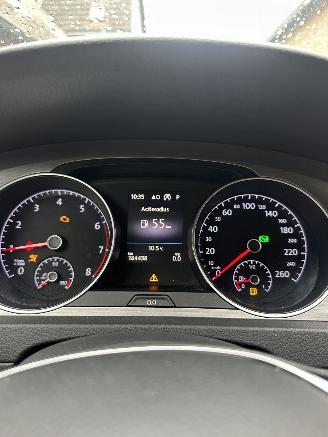 Volkswagen Golf Volkswagen Golf 1.0 TSI Connected Series picture 12